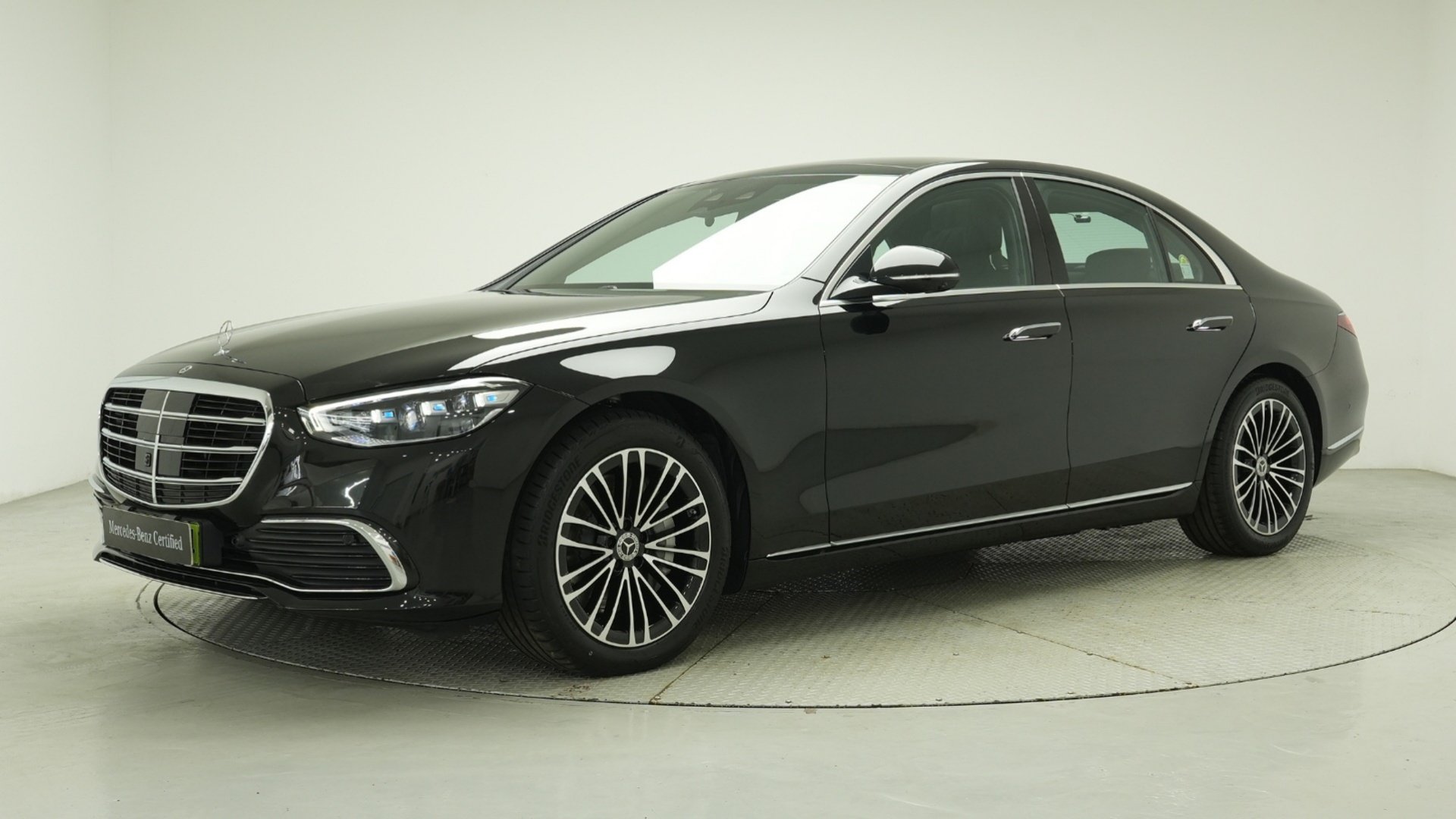 MERCEDES-BENZ S-CLASS - View 1