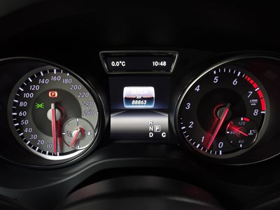 MERCEDES-BENZ CLA - 8