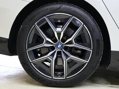 BMW I5 TOURING - 4