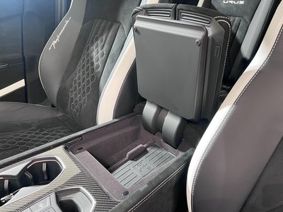 2023 Lamborghini URUS — миниатюра 45