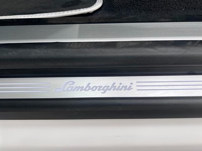 2023 Lamborghini URUS — миниатюра 54