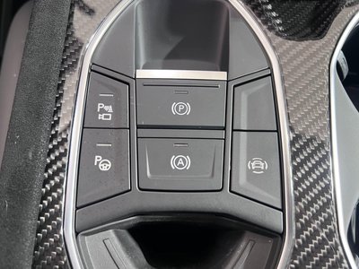2023 Lamborghini URUS — миниатюра 38