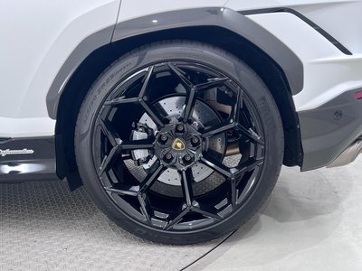 2023 Lamborghini URUS — миниатюра 34