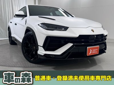 2023 Lamborghini URUS — фото 1