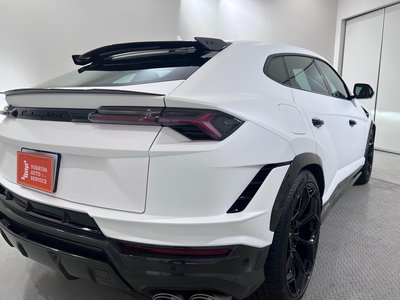 2023 Lamborghini URUS — миниатюра 17