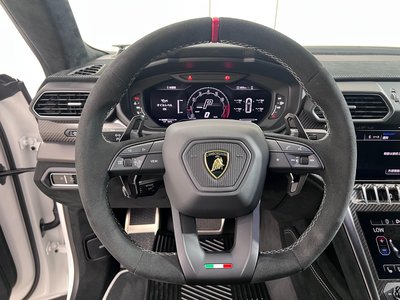 2023 Lamborghini URUS — миниатюра 48