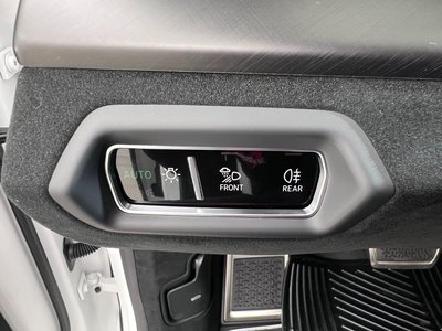 2023 Lamborghini URUS — миниатюра 41
