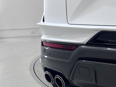 2023 Lamborghini URUS — миниатюра 18