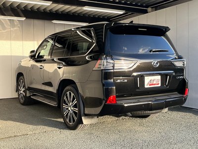 LEXUS LX - 7