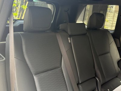 TOYOTA LAND CRUISER 250 - 7