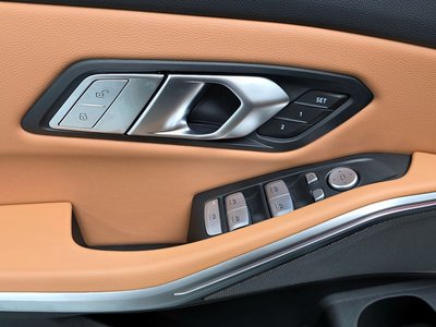 2025 BMW 3 SERIES 缩略图 24