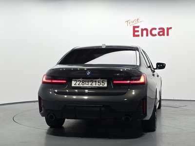 BMW 3 SERIES - 4