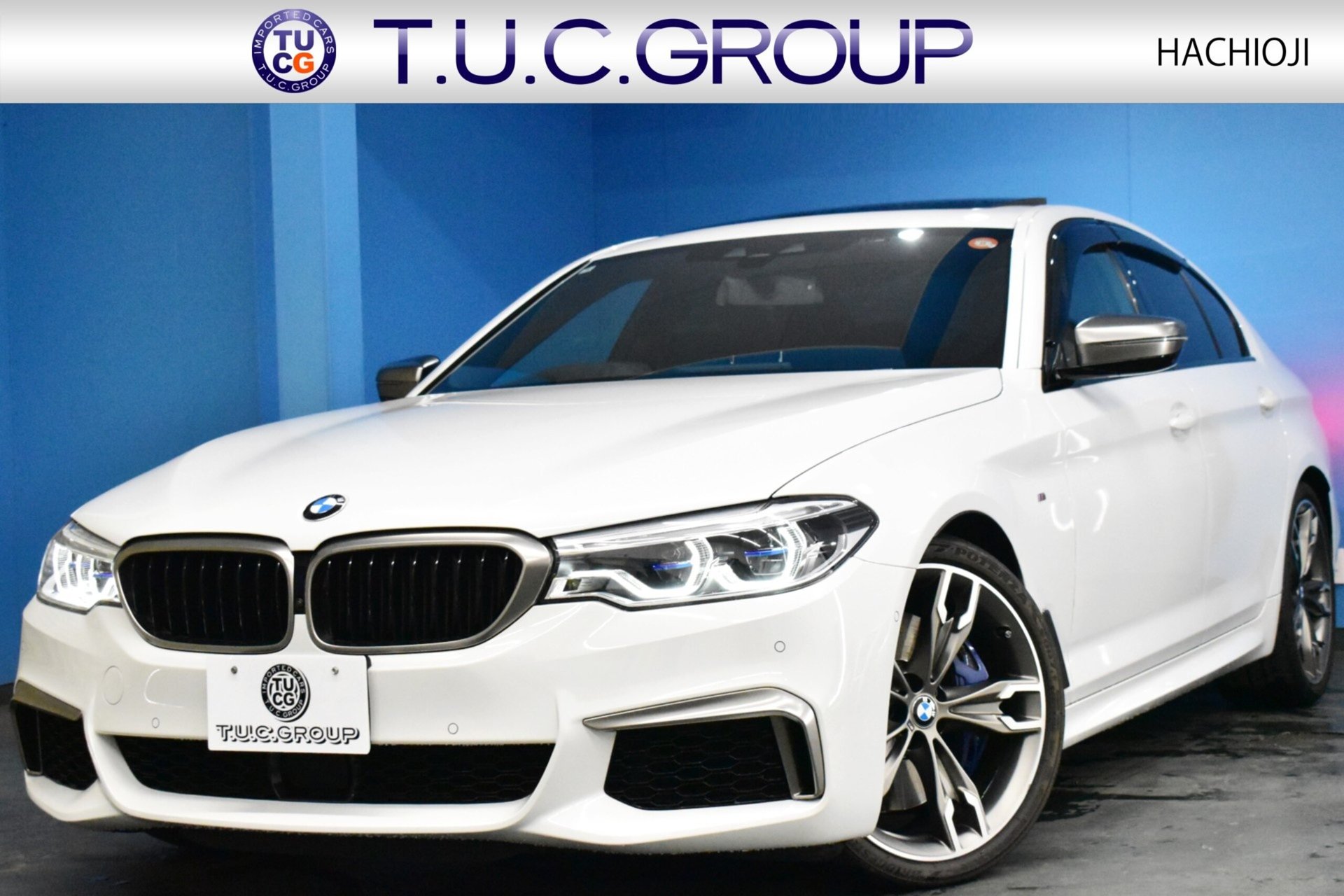 BMW 5 SERIES - View 1