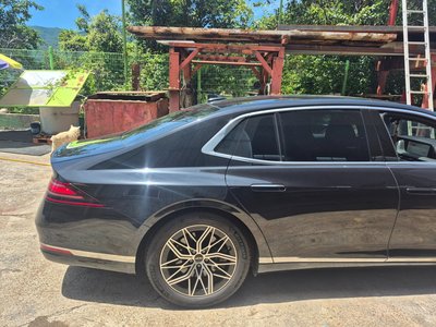 صورة 5 لـ 2022 Genesis G90