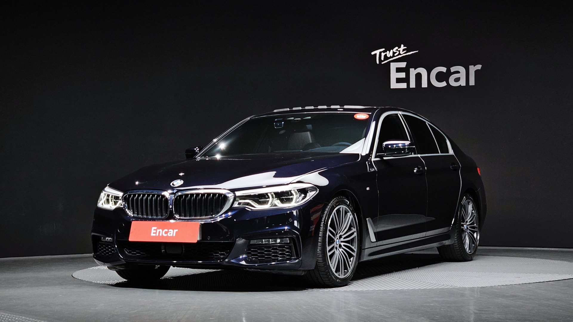 BMW 5 SERIES - View 1