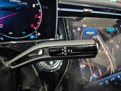 MERCEDES-BENZ E-CLASS - 9