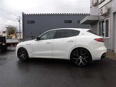 MASERATI LEVANTE - 6