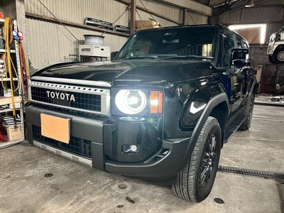 TOYOTA LAND CRUISER 250