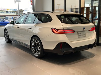 صورة مصغرة 13 لـ 2025 BMW 5 SERIES TOURING