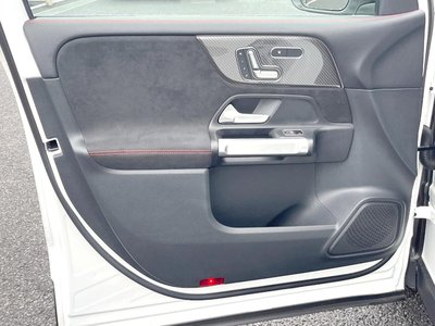 صورة مصغرة 40 لـ 2023 Mercedes-BENZ GLB
