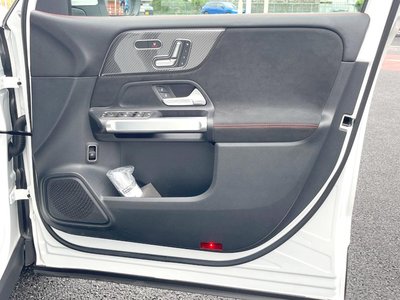 صورة مصغرة 39 لـ 2023 Mercedes-BENZ GLB