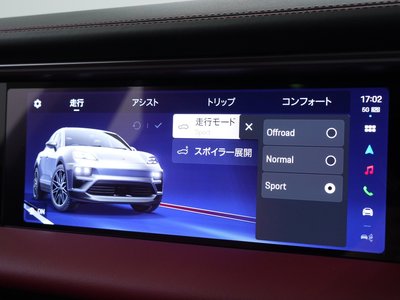 PORSCHE MACAN - 10