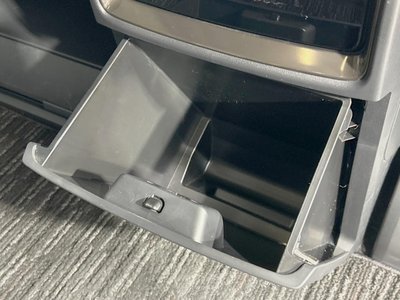 صورة مصغرة 61 لـ 2023 Toyota ALPHARD