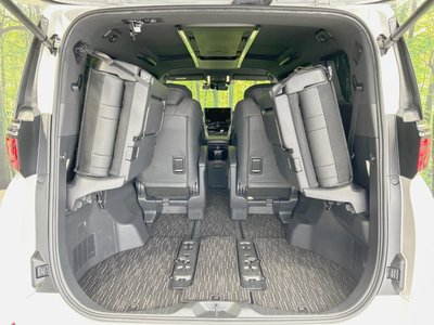 صورة مصغرة 11 لـ 2023 Toyota ALPHARD