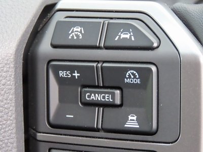 TOYOTA LAND CRUISER - 10