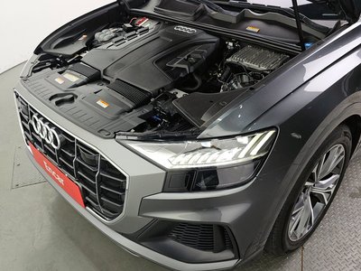 AUDI Q8 - 7
