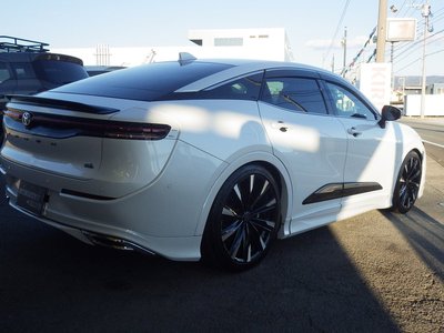 TOYOTA CROWN CROSSOVER - 7