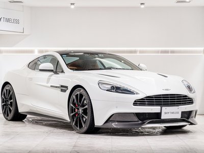 ASTON MARTIN VANQUISH - 1