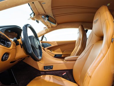 ASTON MARTIN VANQUISH - 7
