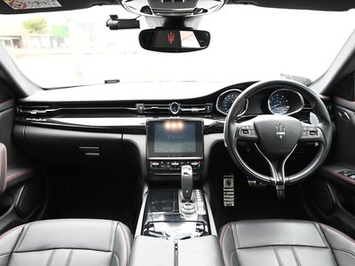 2021 Maserati QUATTROPORTE — фото 3
