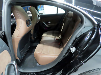 MERCEDES-BENZ CLA - 5