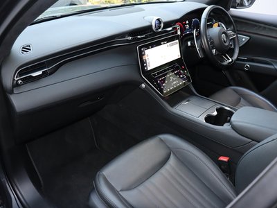صورة مصغرة 25 لـ 2023 Maserati GRECALE