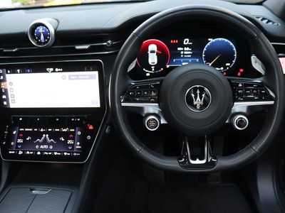 صورة مصغرة 35 لـ 2023 Maserati GRECALE