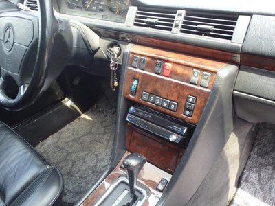 صورة مصغرة 21 لـ 1992 Mercedes-BENZ MEDIUM-CLASS