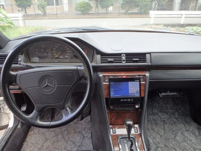 صورة مصغرة 15 لـ 1992 Mercedes-BENZ MEDIUM-CLASS