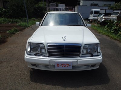 1992 Mercedes-BENZ MEDIUM-CLASS 照片 2