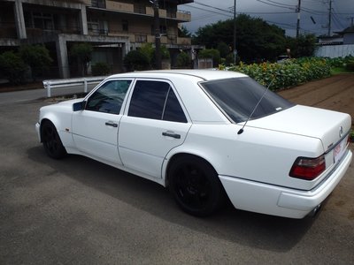 1992 Mercedes-BENZ MEDIUM-CLASS 照片 10