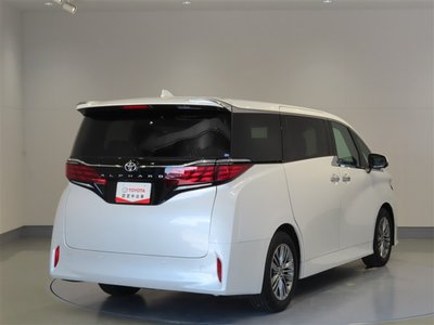 TOYOTA ALPHARD - 3