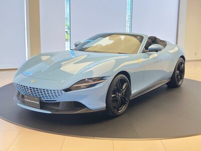FERRARI ROMA SPIDER