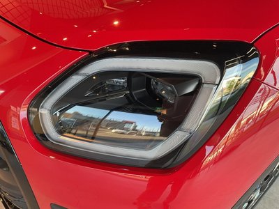 MINI MINI COUNTRYMAN - 9