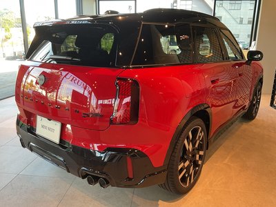 MINI MINI COUNTRYMAN - 5