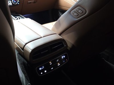 2022 Genesis G80 (RG3) thumbnail 26