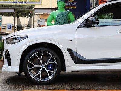 2019 BMW X5 — миниатюра 19
