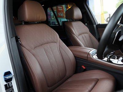 2019 BMW X5 — миниатюра 50