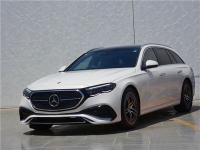 MERCEDES-BENZ E-CLASS - 1