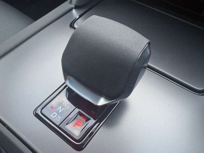 2025 LAND Rover DISCOVERY SPORT — миниатюра 16